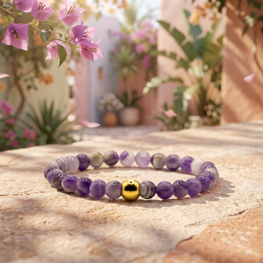 Handgemaakte BEBASIC amethist armband 6mm van Beaditude met natuurlijke paarse amethist kralen