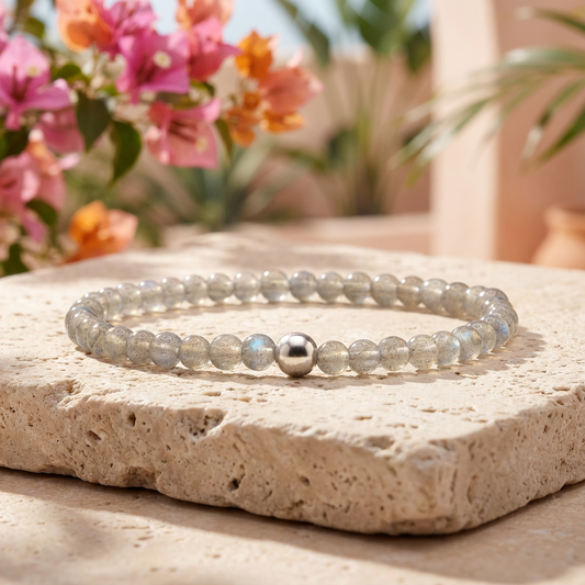 Handgemaakte BEBASIC labradoriet armband 4mm van Beaditude met natuurlijke grijze labradoriet kralen