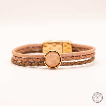 Leren armband met magneetsluiting en edelsteen rozenkwarts cabachon 12mm