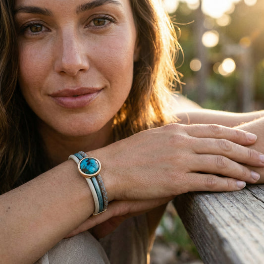 leren chrysocolla edelsteen armband, 12mm cabochon met magneetsluiting.