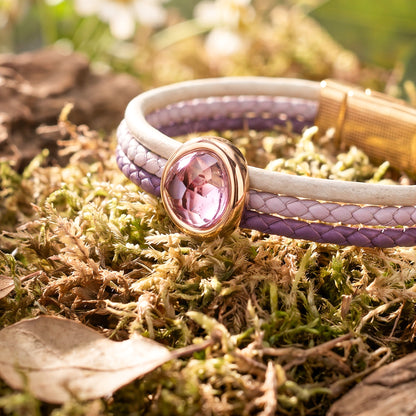 Leren edelsteen armband met hoge kwaliteit 12mm amethist cabachon met magneet sluiting.