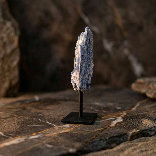 Blauwe kyaniet steen van natuurlijk mineraal
